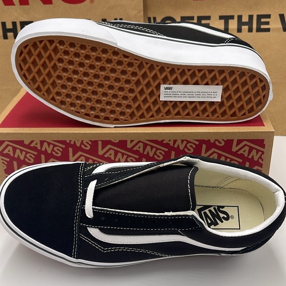 Vans Men’s Old Skool Stackform
Suede/Canvas Black/True Wht
VN0A7Q5M6BT Platforms - Picture 15 of 16